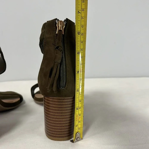 Maurice’s Khaki Suede Sandal Heels Ankle Strap back zip size 8 - Picture 9 of 11